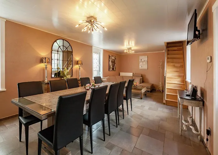 Large Overlooking The Sunny Courtyard With Fountain Holiday home Le Bizet